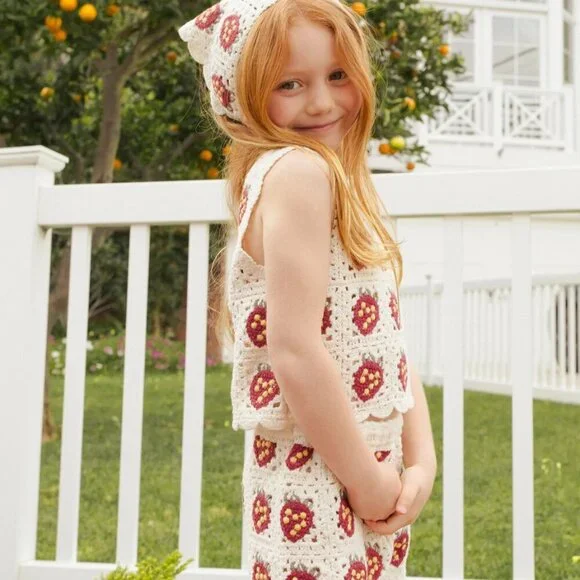 NWT - Rylee + Cru strawberry crochet set - Picture 3 of 4